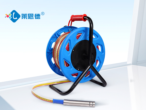 鋼尺水位計LD-W100.jpg